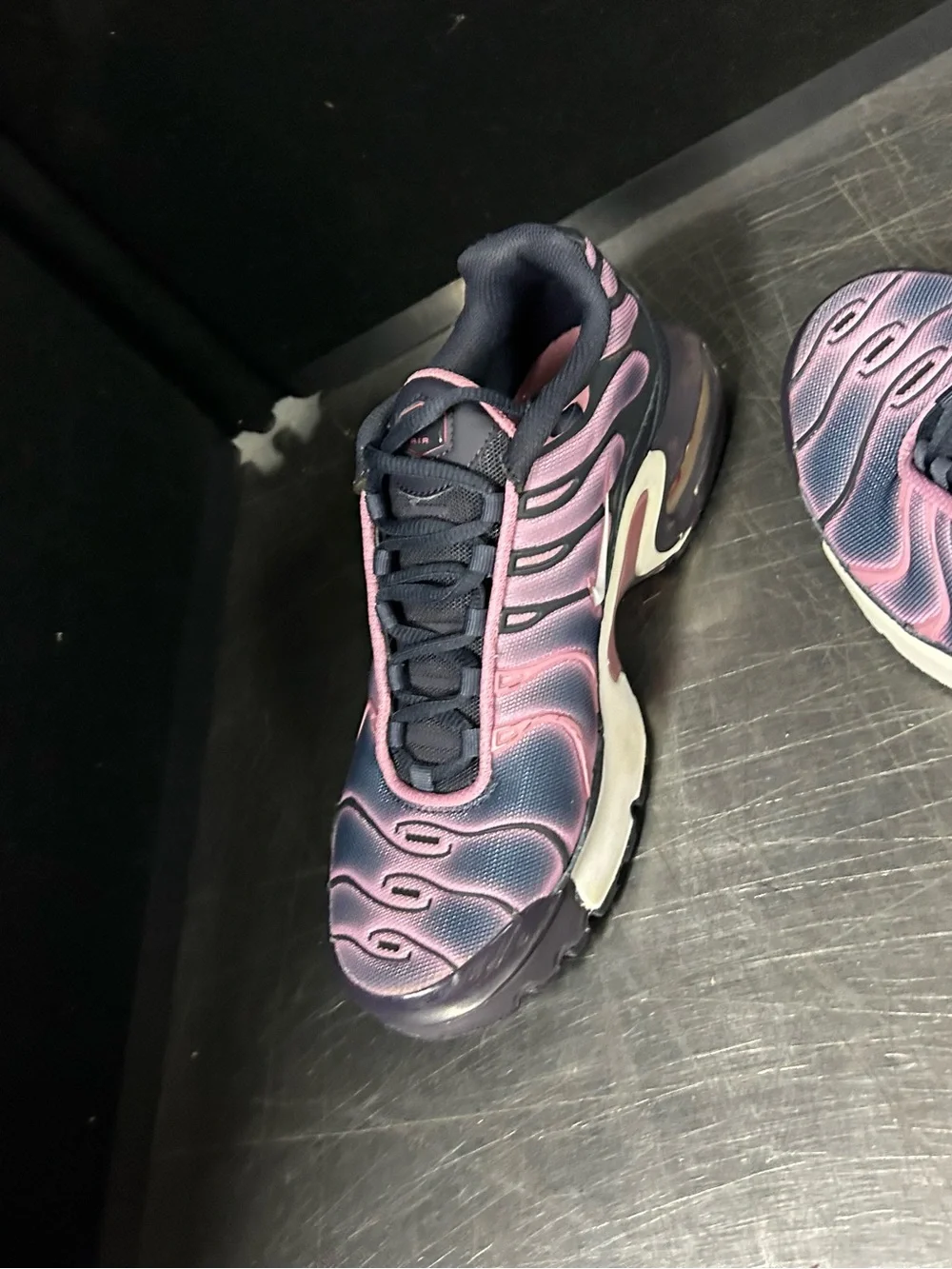 Nike Air Max TN Size 6Y
